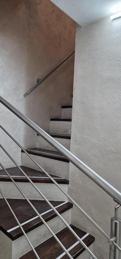 Fashion House Napoli Apartment Exterior photo