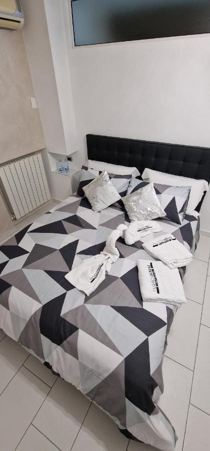Fashion House Napoli Apartment Exterior photo